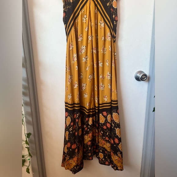 Free People 60's Sunrise Oblivion Keyhole Cut Out Dress Antique Gold size 8 - Picture 13 of 16